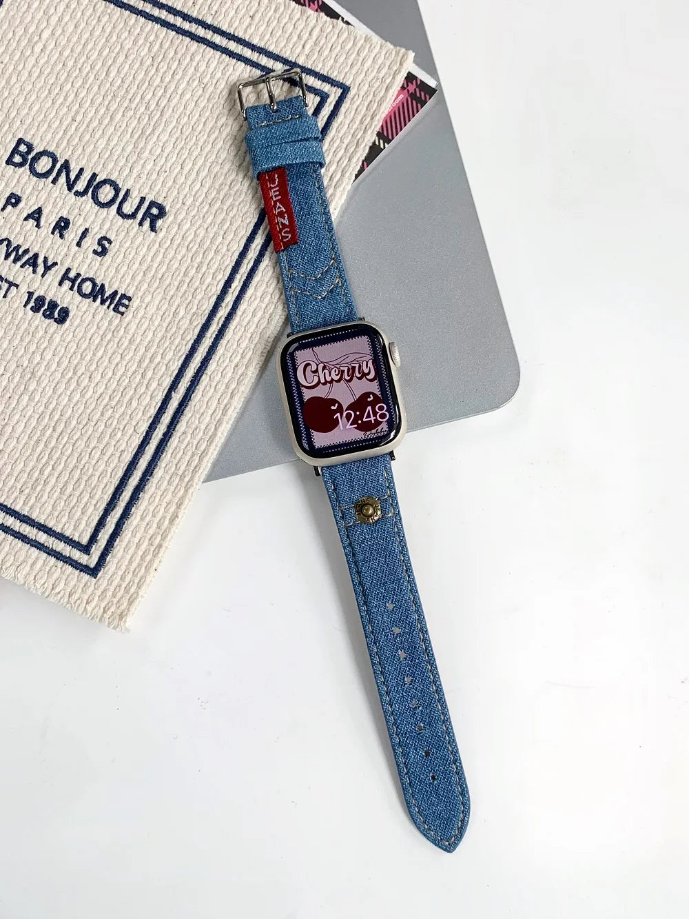 Luxury Leather Band For iWatch Ultra 10 9 8 7 6 5 4 SE Y2k Denim Bracelet Strap For Apple Watch 38mm 41mm 40 42mm 45mm 46mm 49mm